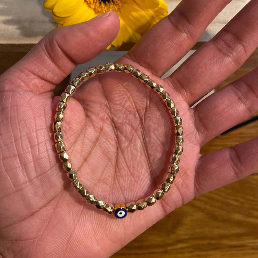 Handmade Evil Eye Gold Bead Bracelet
